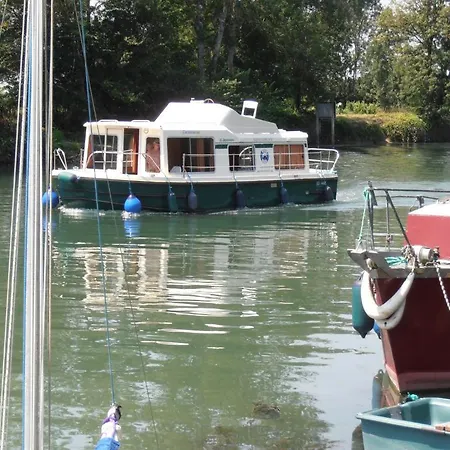 Hotel Chateau Sainte Marie 2*