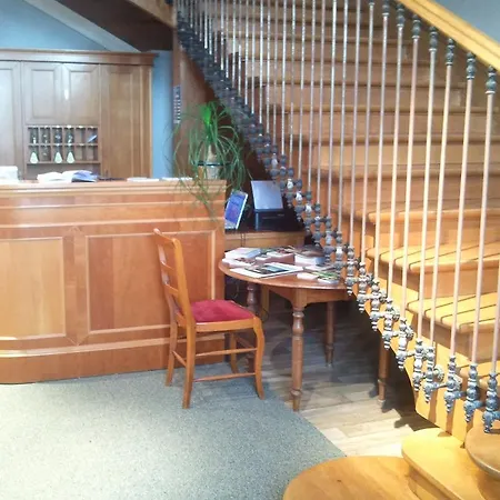 Hotel Chateau Sainte Marie 2*